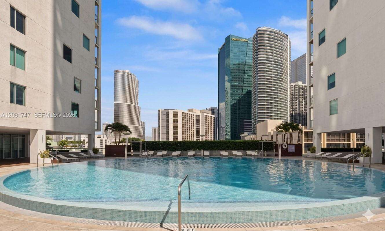 500 Brickell at 500 Brickell Ave, Miami, FL 33131 - For Rent photo 11