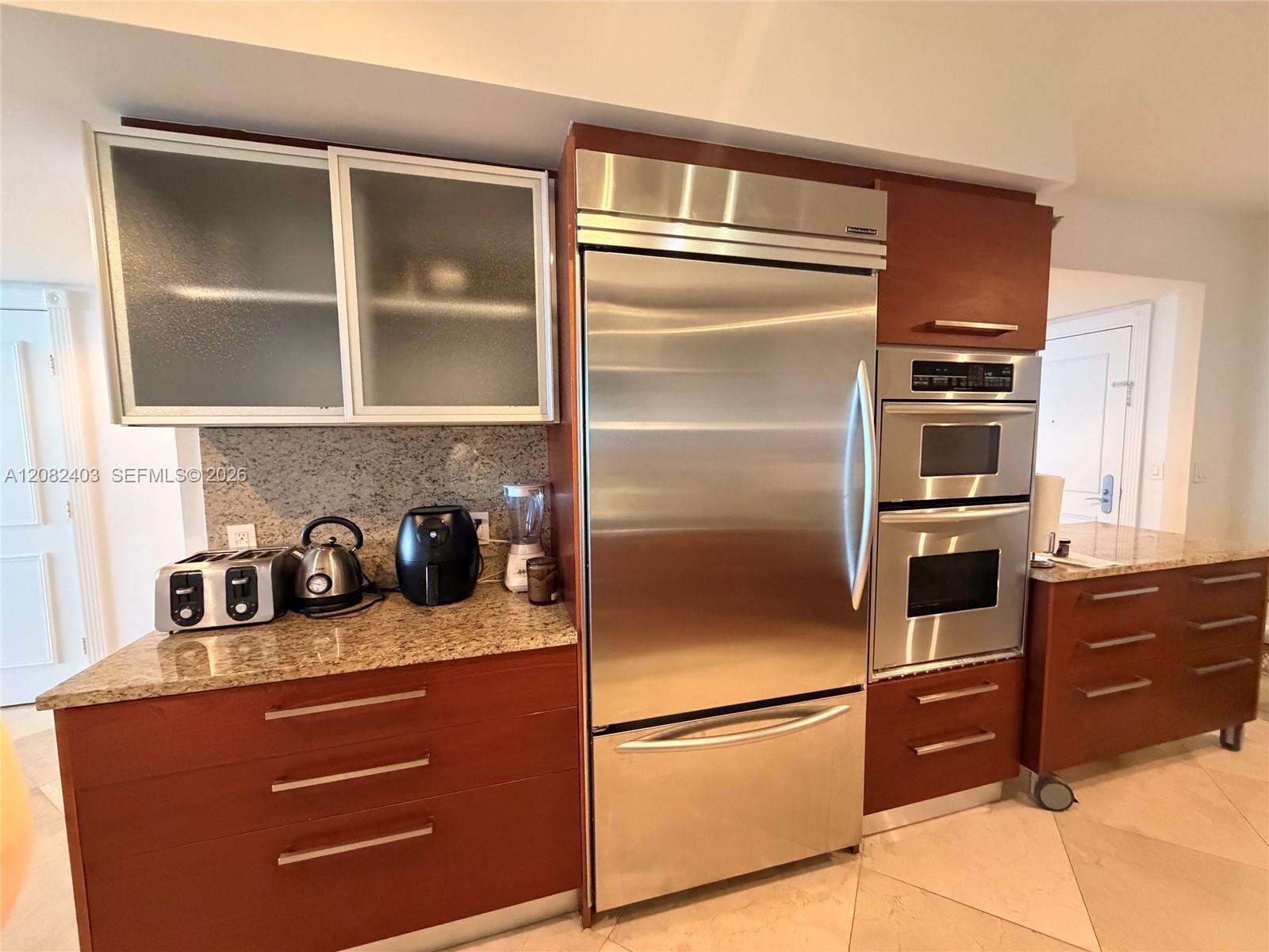 The Beach Club at 1850 Ocean Dr, Hallandale Beach, FL 33009 - For Rent photo 12