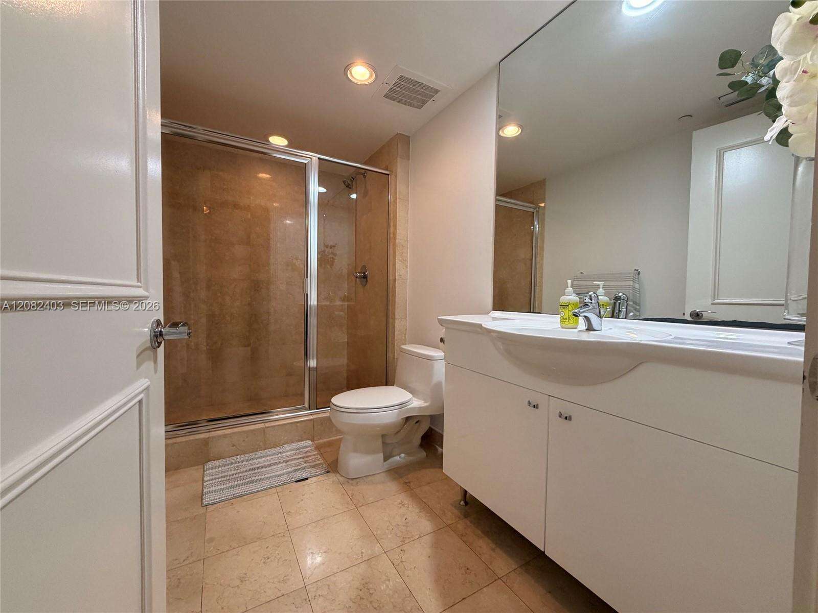 The Beach Club at 1850 Ocean Dr, Hallandale Beach, FL 33009 - For Rent photo 21