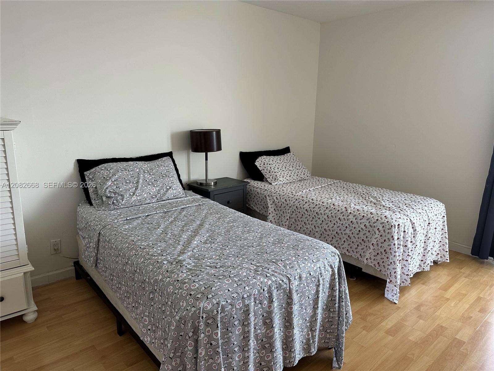 Arlen House at 100 Bayview Dr, Sunny Isles Beach, FL 33160 - For Rent photo 26