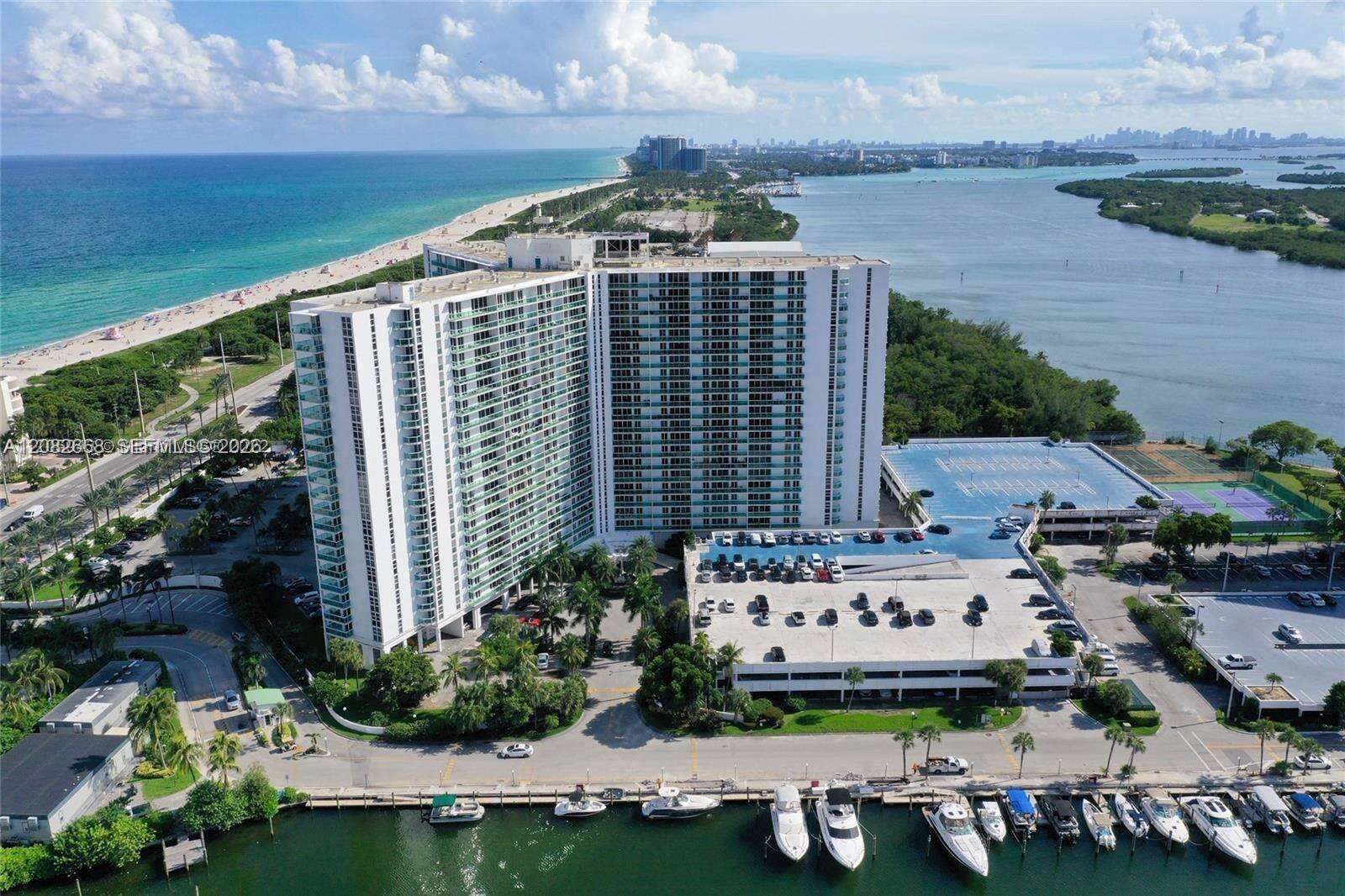 Arlen House at 100 Bayview Dr, Sunny Isles Beach, FL 33160 - For Rent photo 34