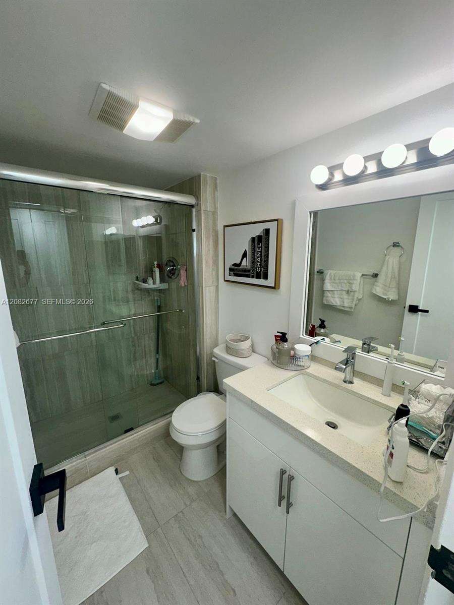 Arlen House at 100 Bayview Dr, Sunny Isles Beach, FL 33160 - For Rent photo 24