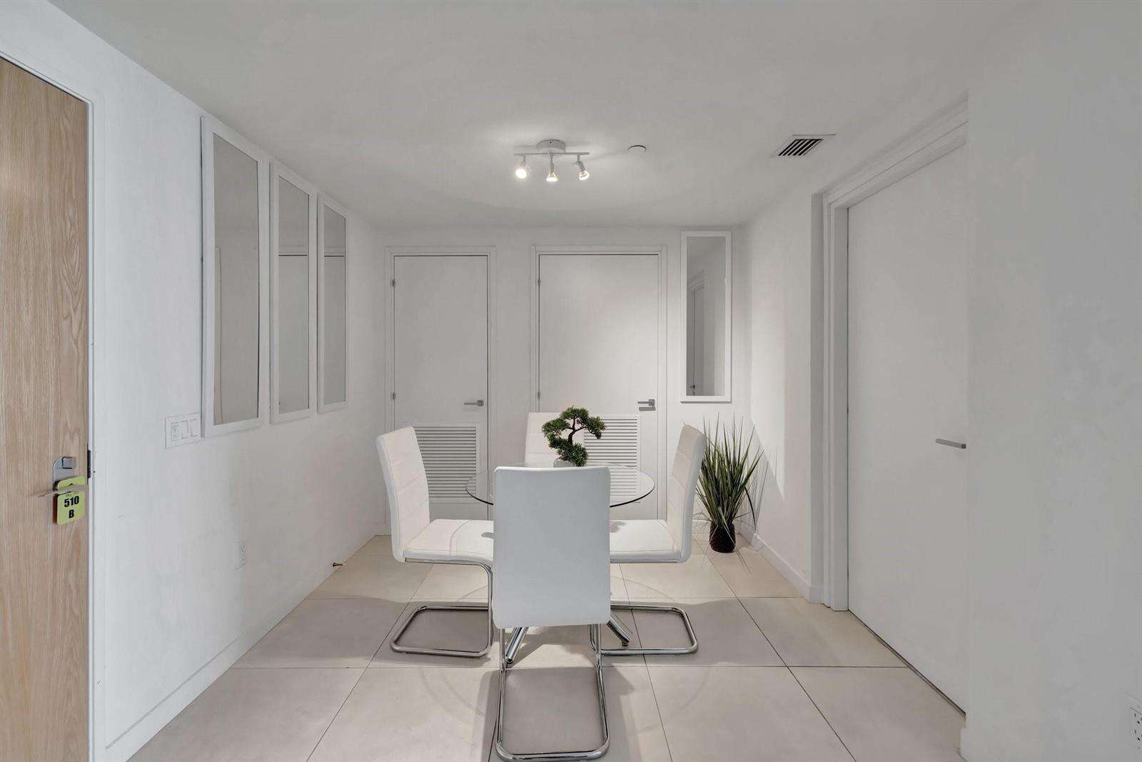 Tiffany House at 401 Birch, Fort Lauderdale, FL 33304 - For Rent photo 19