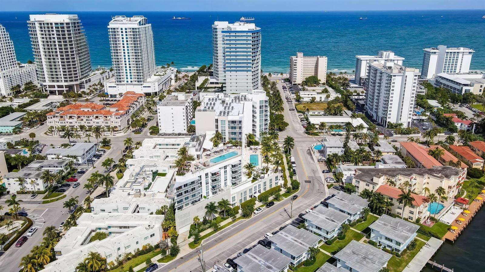 Tiffany House at 401 Birch, Fort Lauderdale, FL 33304 - For Rent photo 49