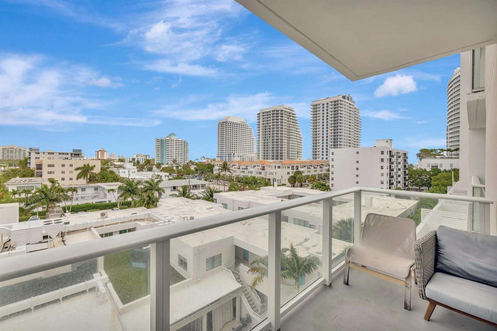Tiffany House at 401 Birch, Fort Lauderdale, FL 33304 - For Rent photo 6