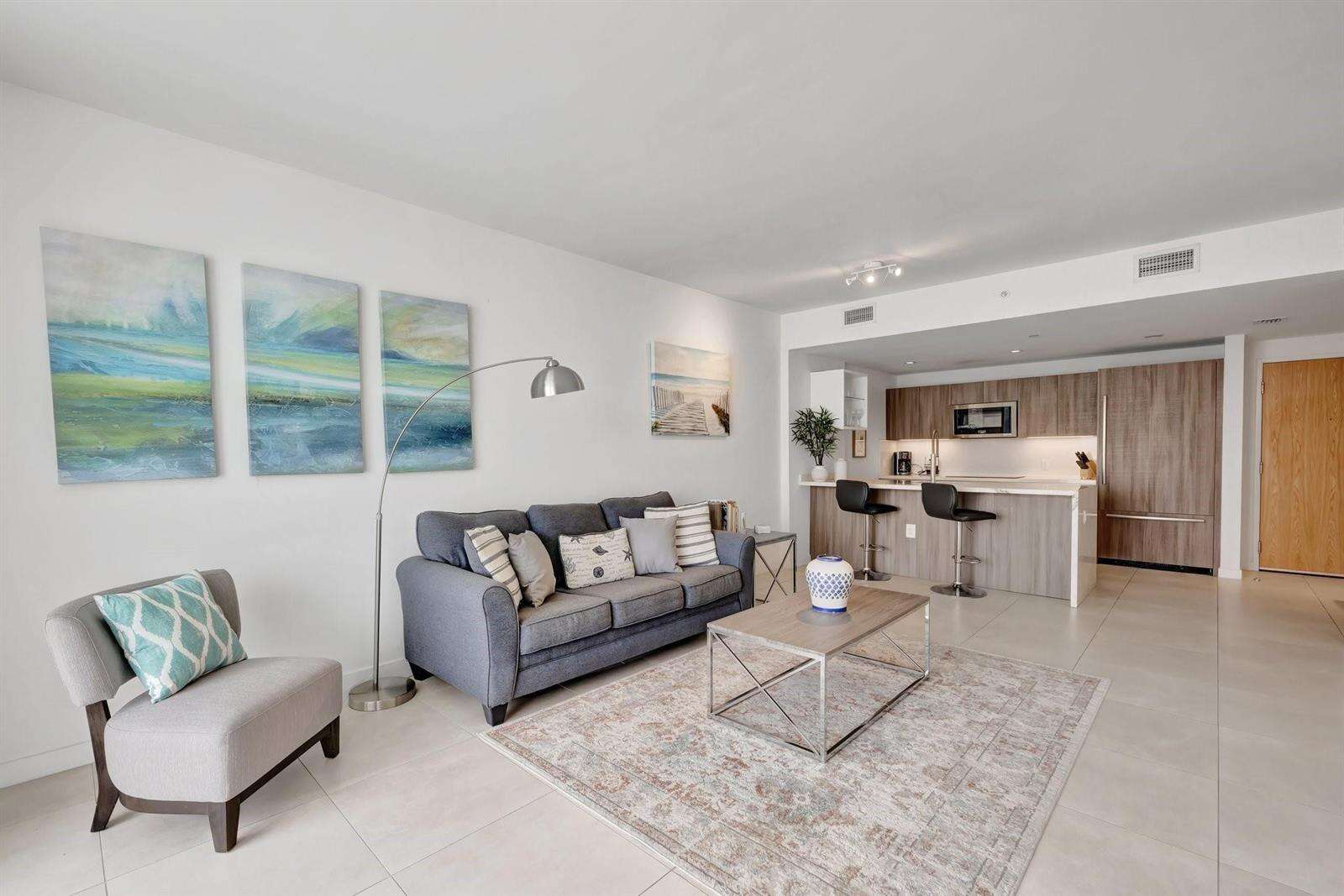 Tiffany House at 401 Birch, Fort Lauderdale, FL 33304 - For Rent photo 7