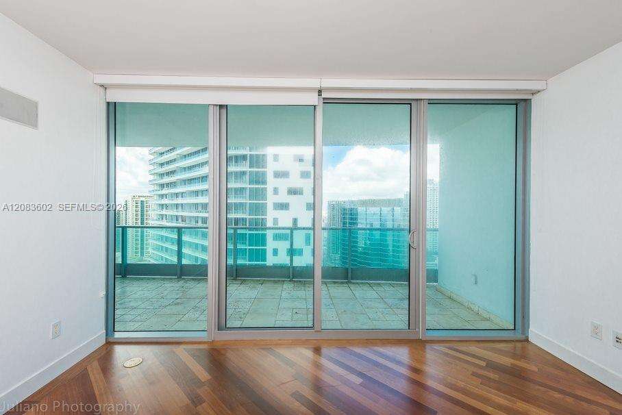 Jade At Brickell Bay at 1331 Brickell Bay Dr, Miami, FL 33131 - For Rent photo 13