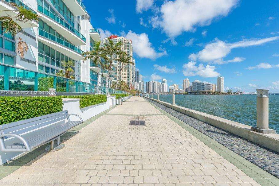 Jade At Brickell Bay at 1331 Brickell Bay Dr, Miami, FL 33131 - For Rent photo 28
