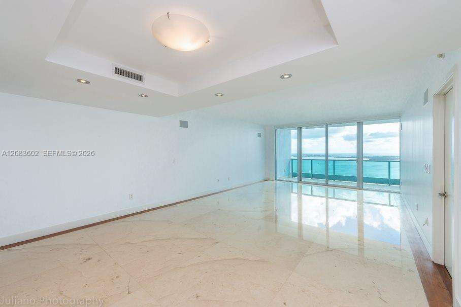 Jade At Brickell Bay at 1331 Brickell Bay Dr, Miami, FL 33131 - For Rent photo 7