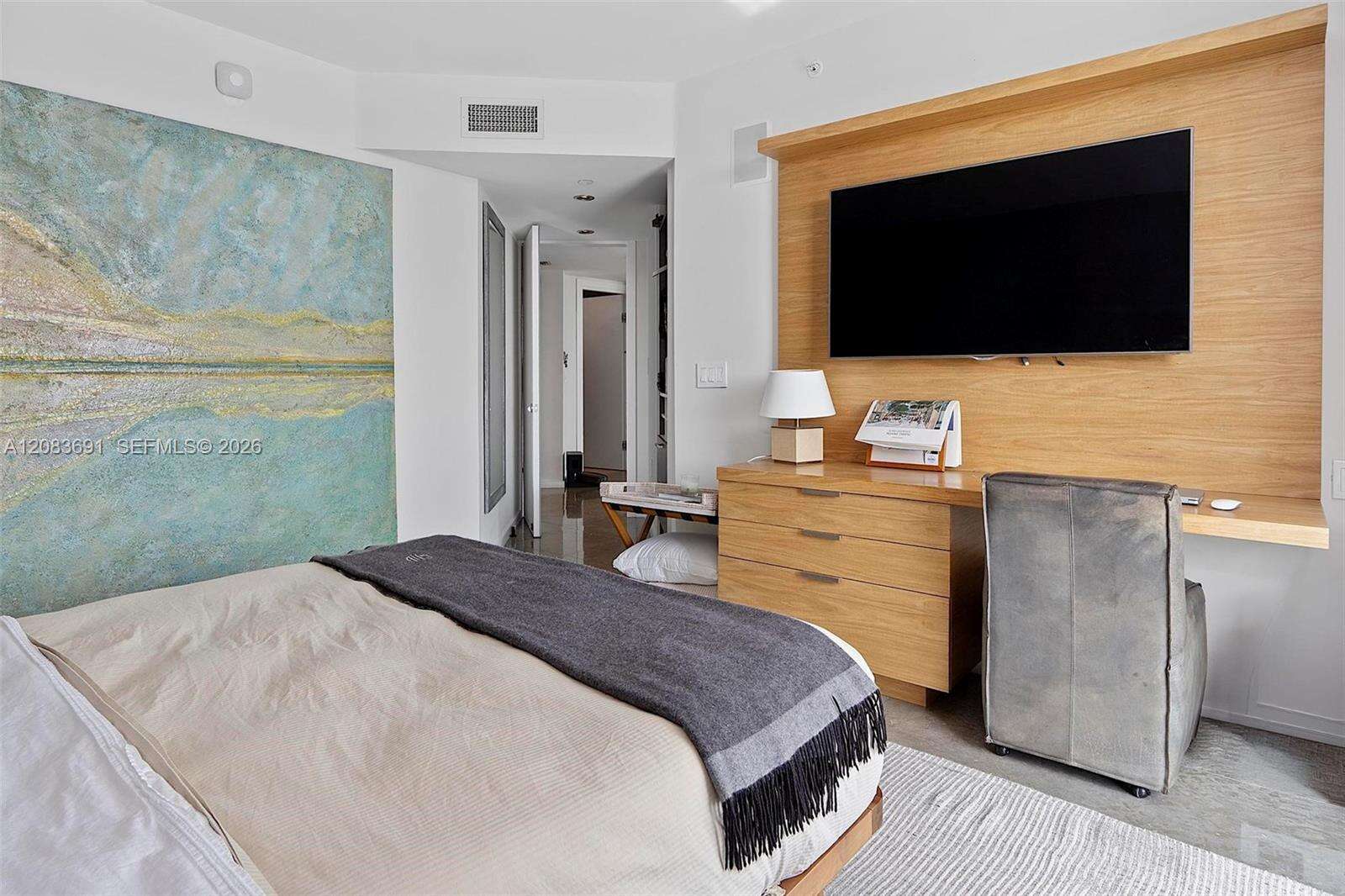The Grand Venetian at 10 Venetian Way, Miami Beach, FL 33139 - For Rent photo 13