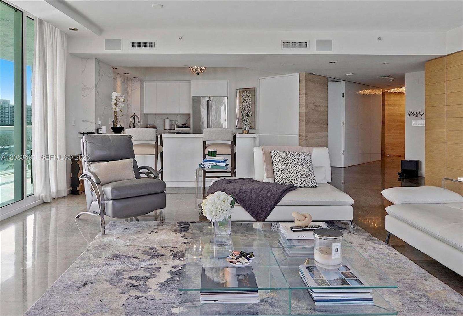 The Grand Venetian at 10 Venetian Way, Miami Beach, FL 33139 - For Rent photo 5