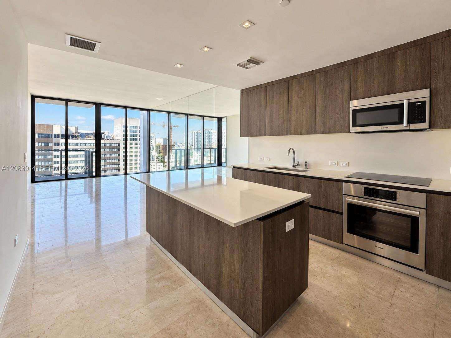 Rise Brickell at 88 7 St, Miami, FL 33130 - For Rent photo 2
