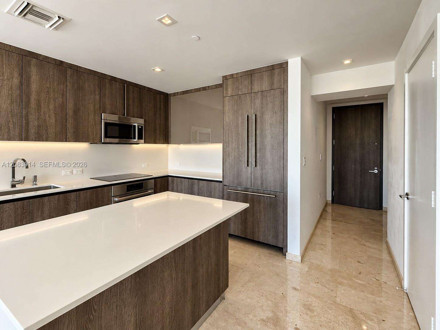 Rise Brickell at 88 7 St, Miami, FL 33130 - For Rent photo 3
