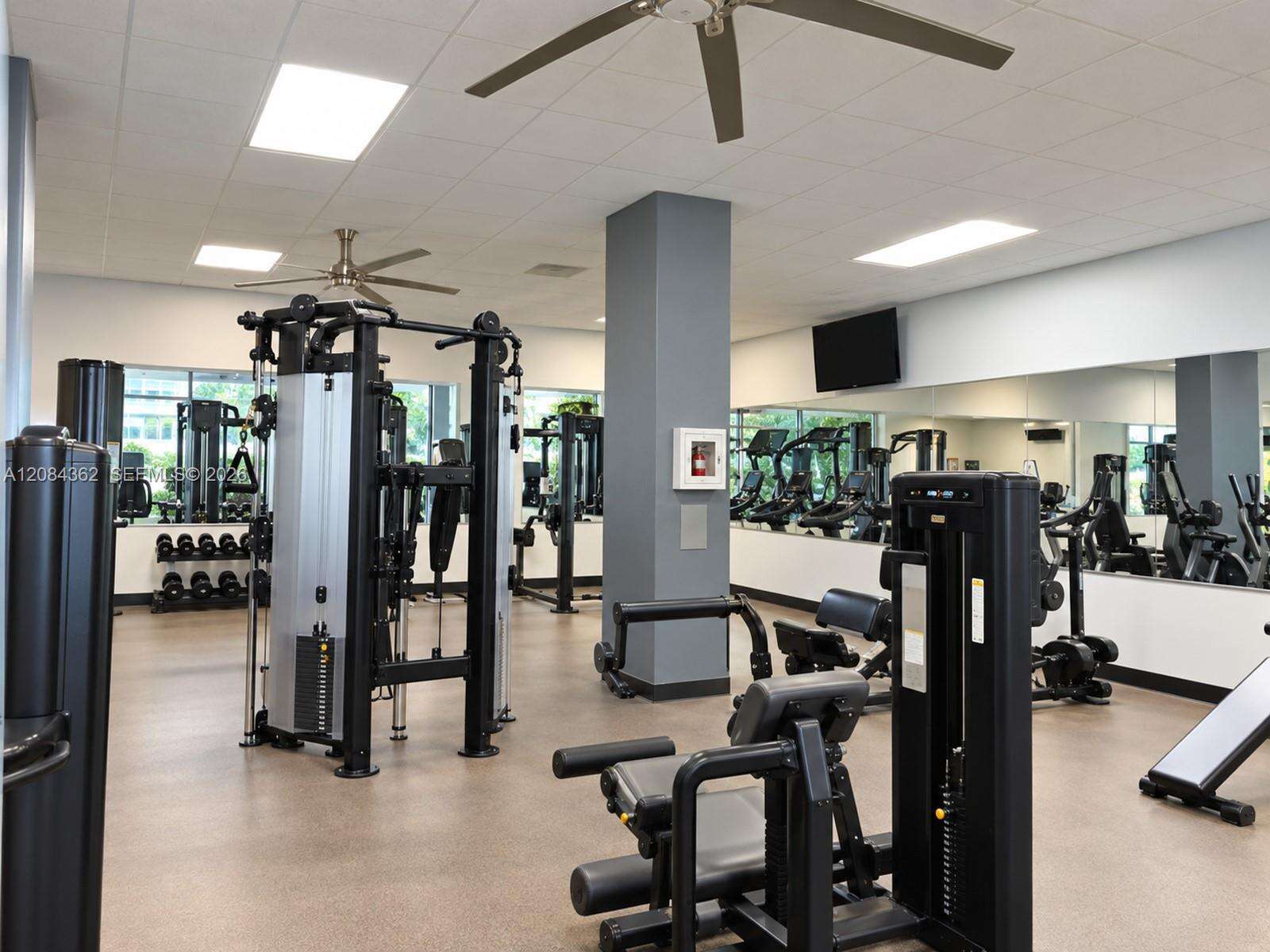 The Wave at 2501 Ocean Dr, Hollywood, FL 33019 - For Rent photo 23