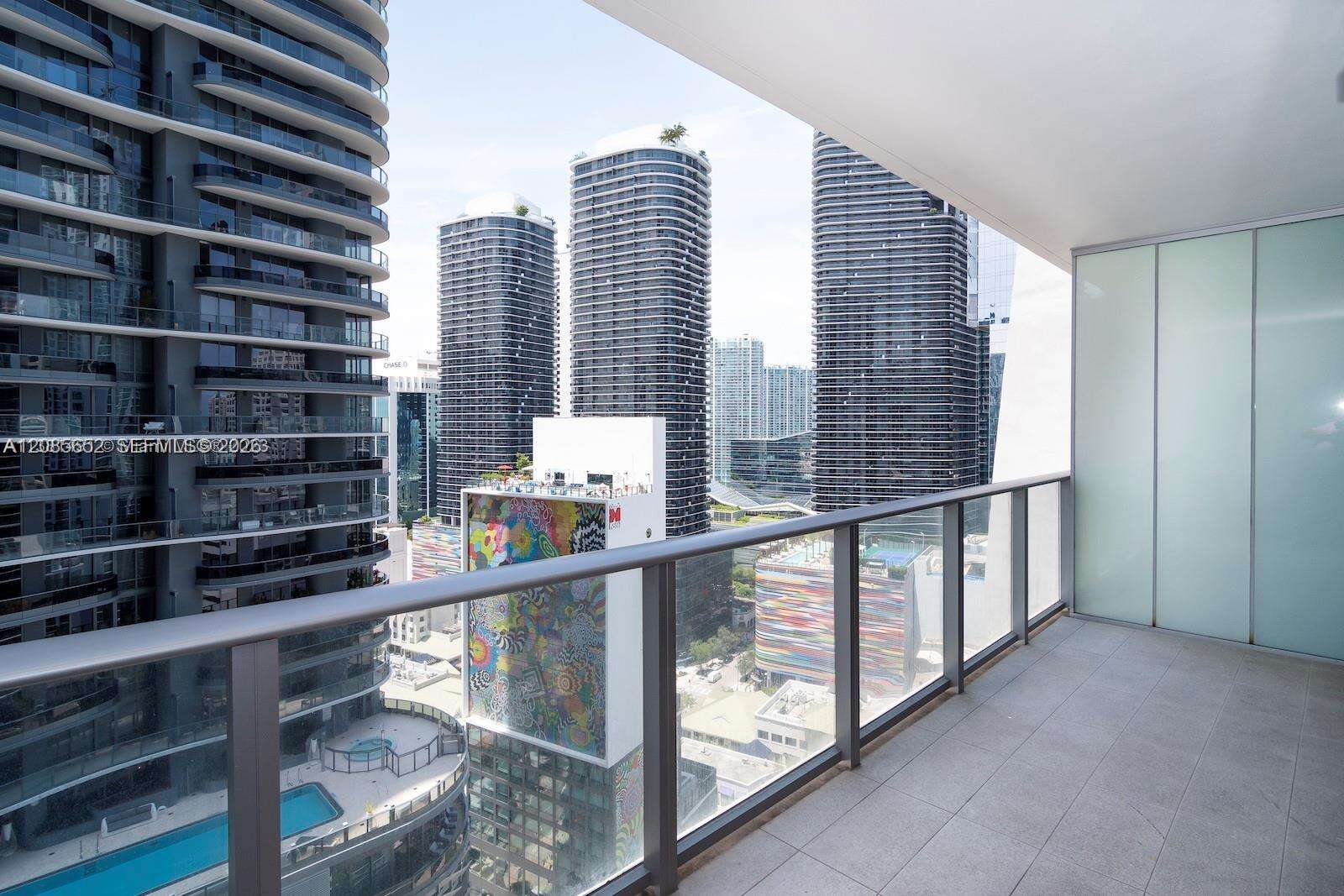 1010 Brickell at 1010 Brickell Ave, Miami, FL 33131 - For Rent photo 13