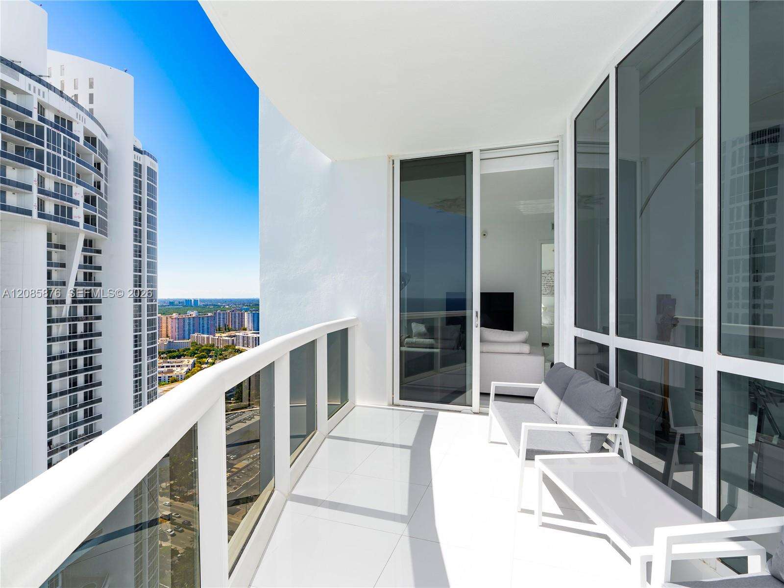 Trump Royale at 18201 Collins Ave, Sunny Isles Beach, FL 33160 - For Rent photo 19