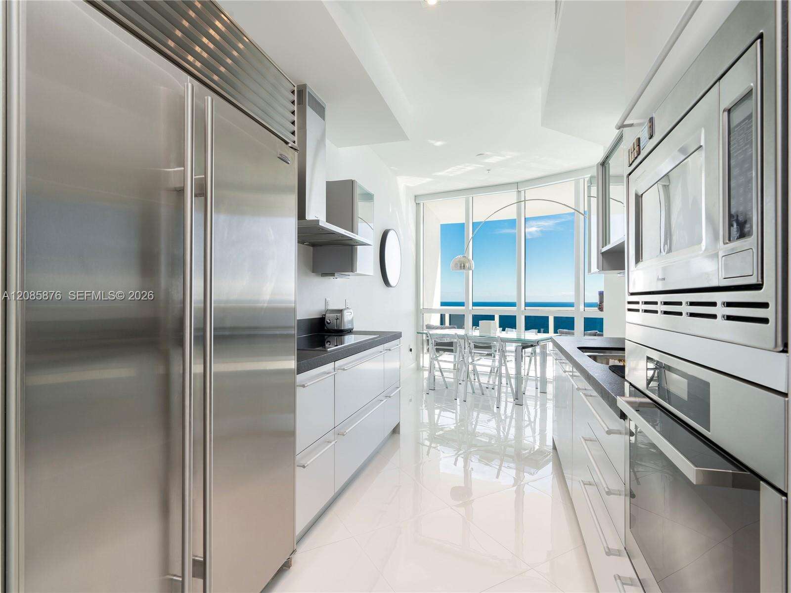 Trump Royale at 18201 Collins Ave, Sunny Isles Beach, FL 33160 - For Rent photo 9