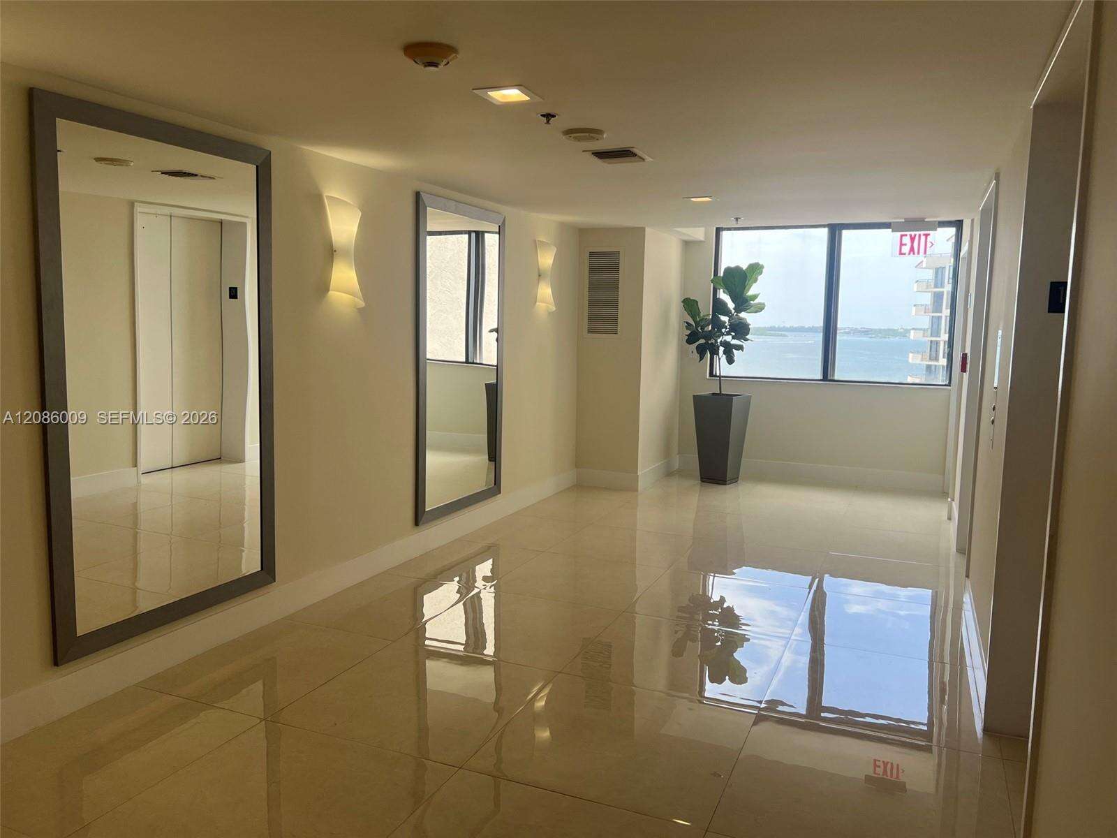 Brickell Key 2 at 540 Brickell Key Dr, Miami, FL 33131 - For Rent photo 22