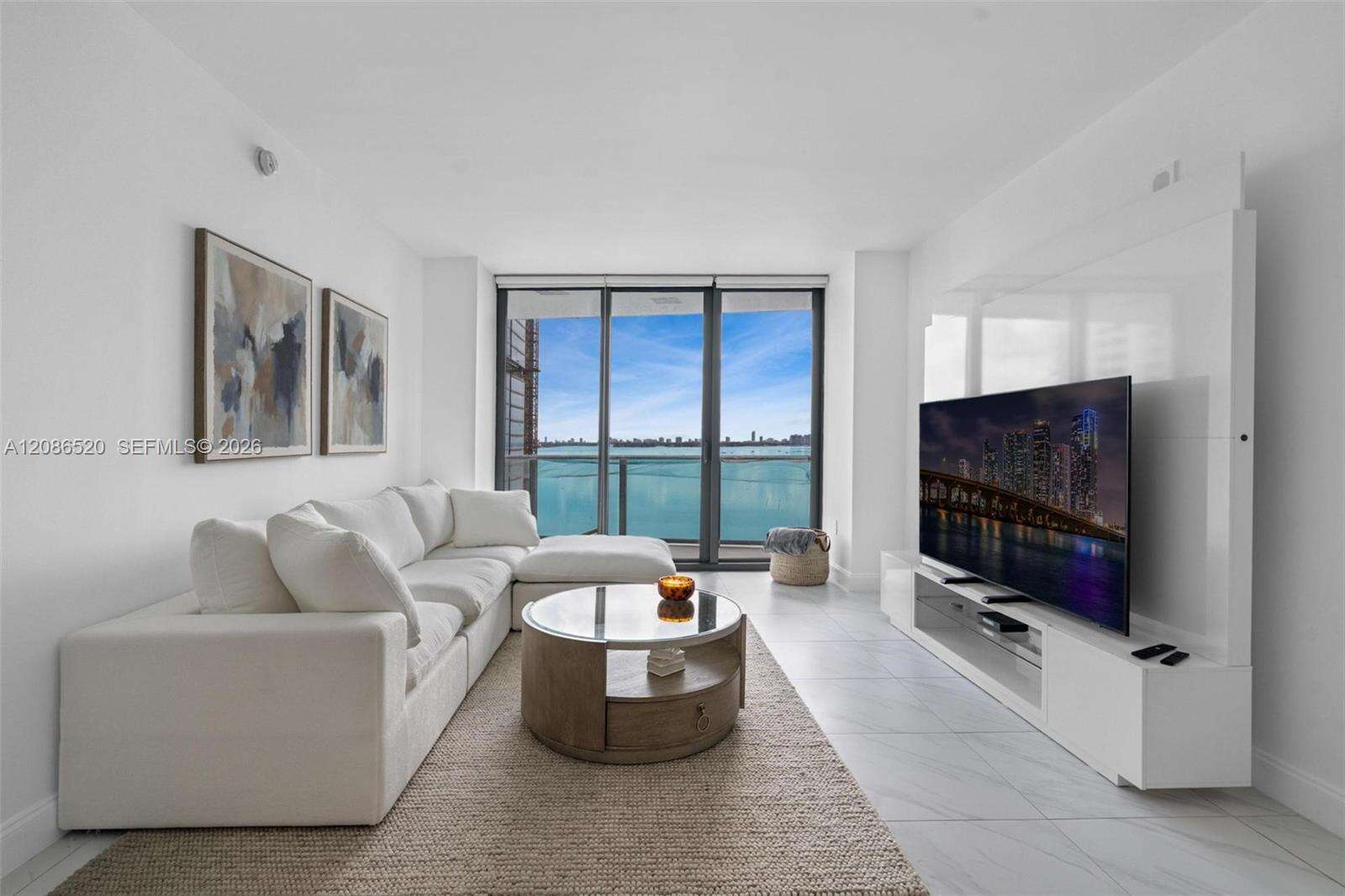 Icon Bay at 460 28 St, Miami, FL 33137 - For Rent photo 1
