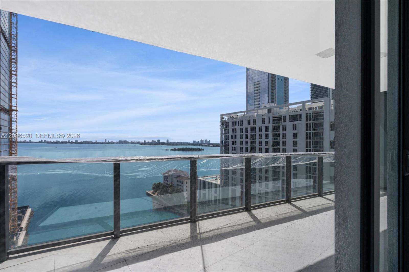 Icon Bay at 460 28 St, Miami, FL 33137 - For Rent photo 3