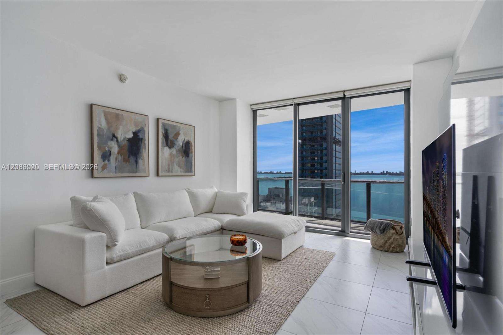 Icon Bay at 460 28 St, Miami, FL 33137 - For Rent photo 5