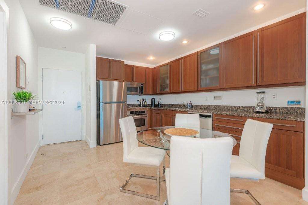 Roney Palace at 2301 Collins Ave, Miami Beach, FL 33139 - For Rent photo 17