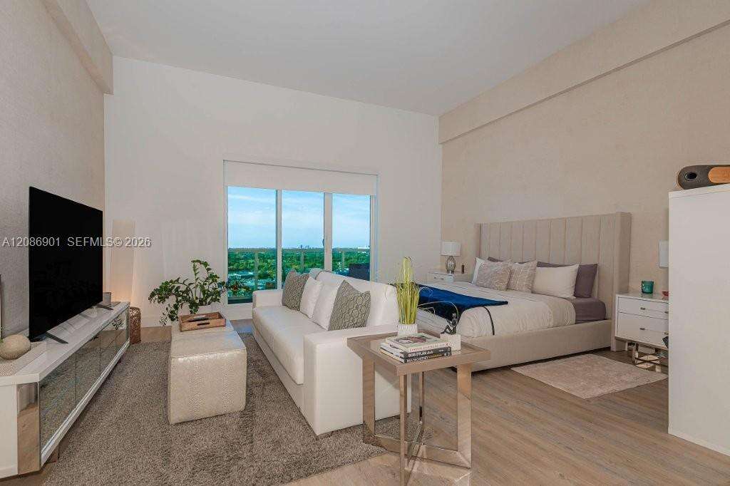Roney Palace at 2301 Collins Ave, Miami Beach, FL 33139 - For Rent photo 5