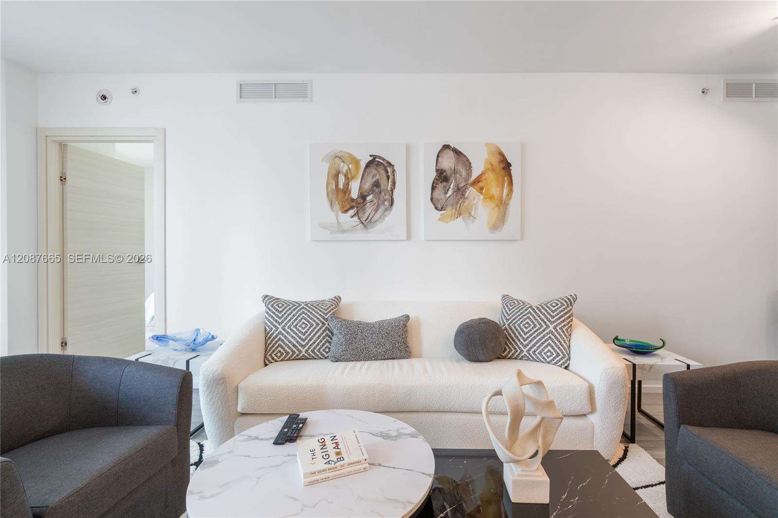 Sls Lux at 801 Miami Ave, Miami, FL 33130 - For Rent photo 2
