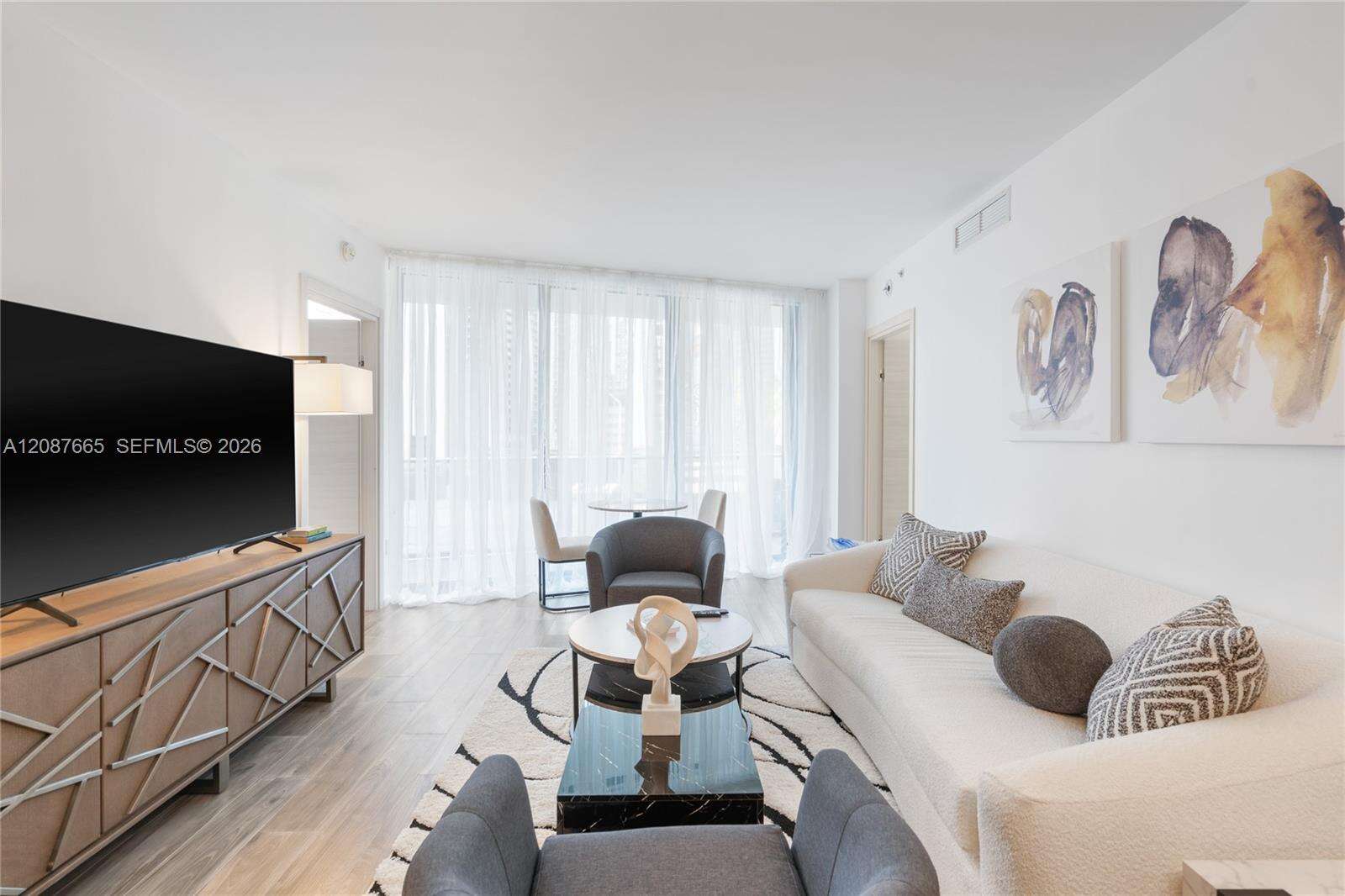 Sls Lux at 801 Miami Ave, Miami, FL 33130 - For Rent photo 6