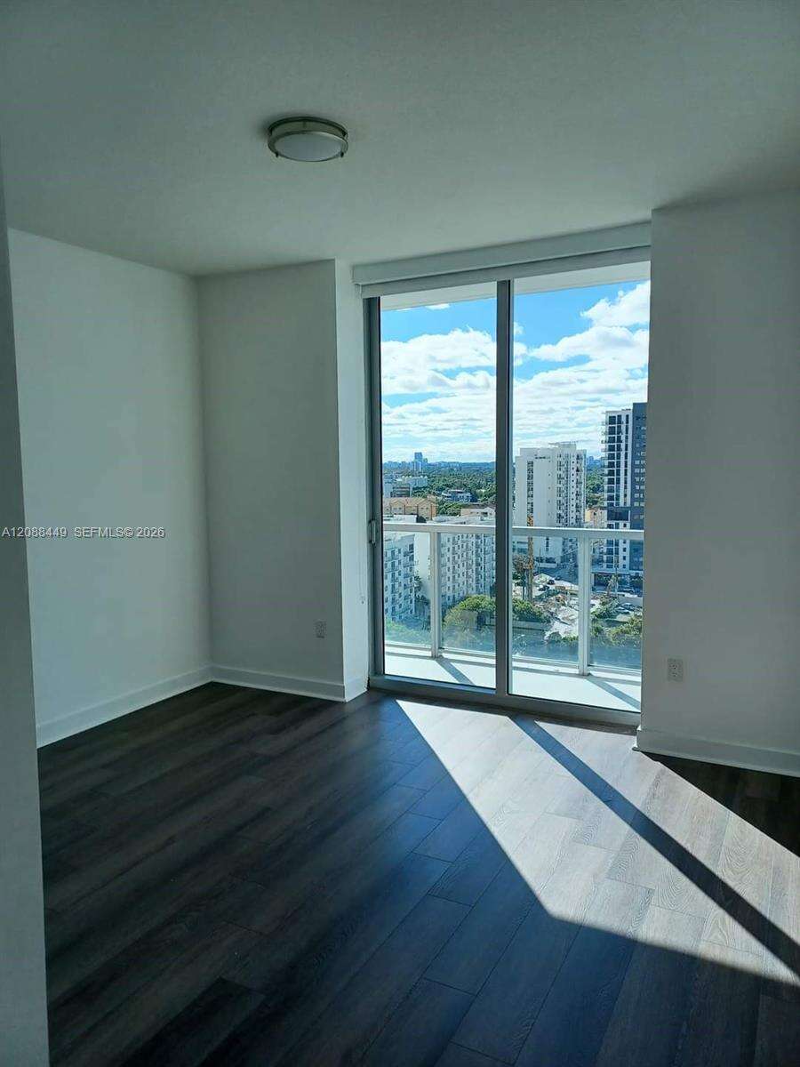 Axis On Brickell at 1111 1 Ave, Miami, FL 33130 - For Rent photo 15