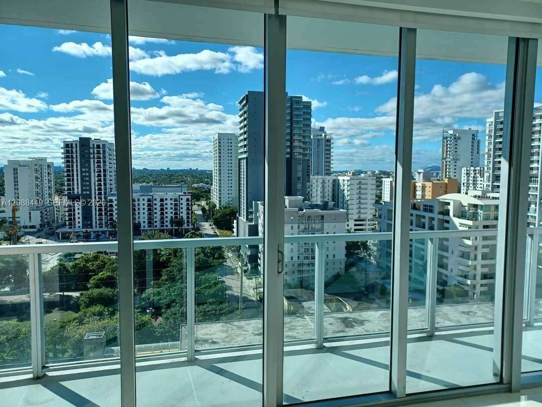 Axis On Brickell at 1111 1 Ave, Miami, FL 33130 - For Rent photo 3
