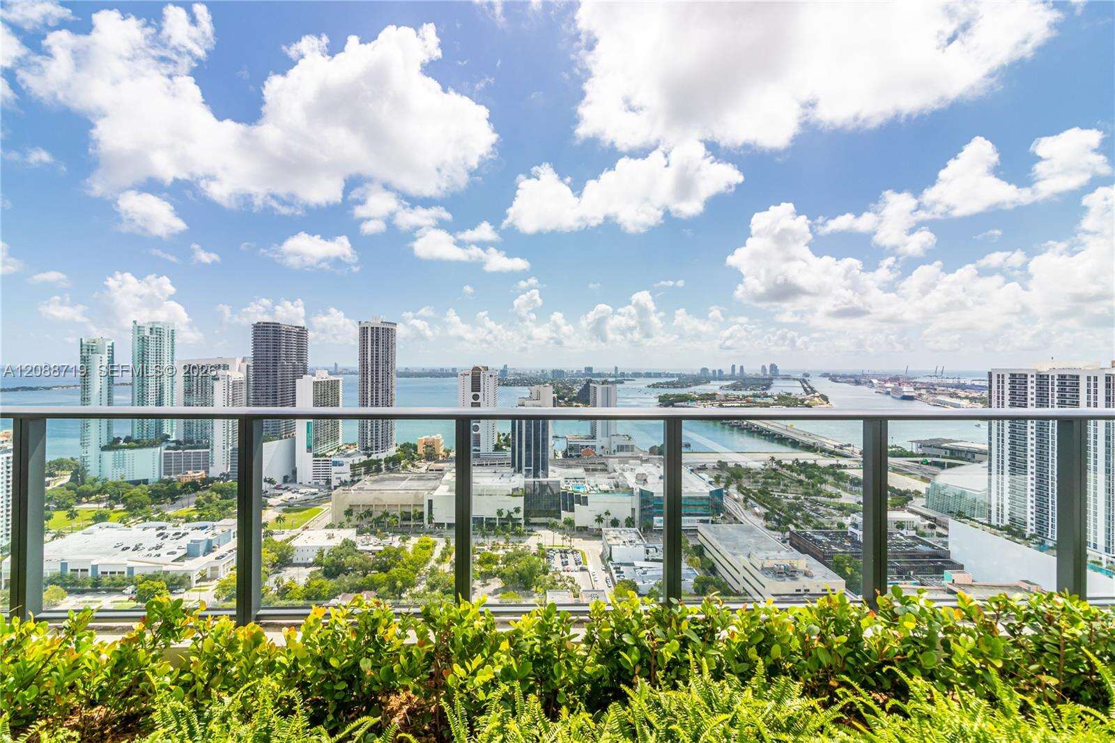 Canvas at 1600 1 Ave, Miami, FL 33132 - For Rent photo 1