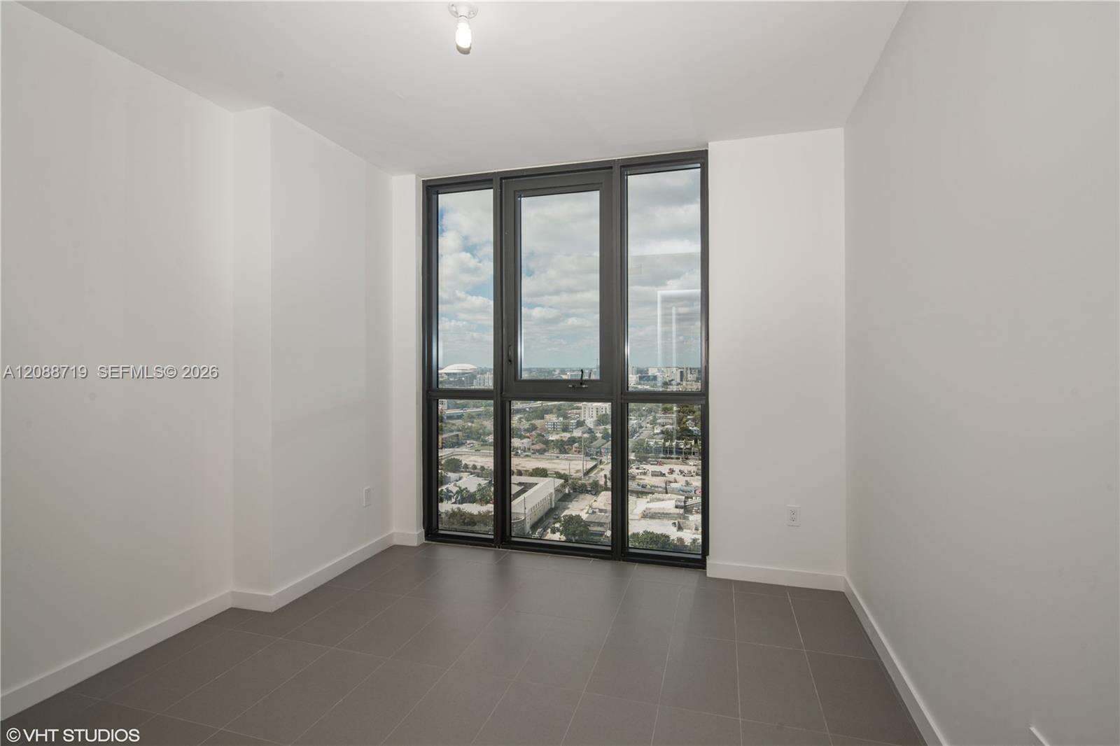 Canvas at 1600 1 Ave, Miami, FL 33132 - For Rent photo 9
