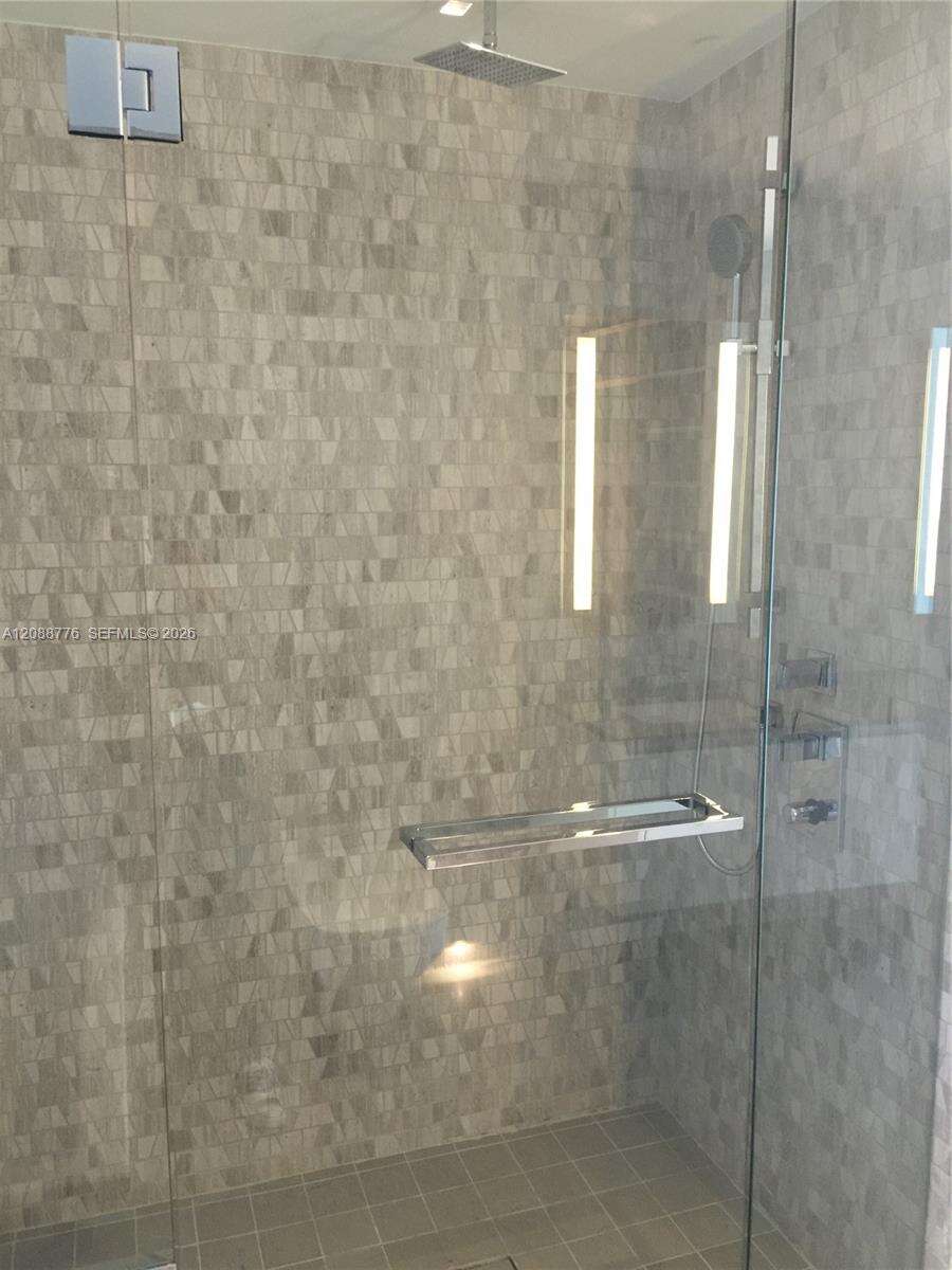 Reach Brickell at 68 6 St, Miami, FL 33131 - For Rent photo 3