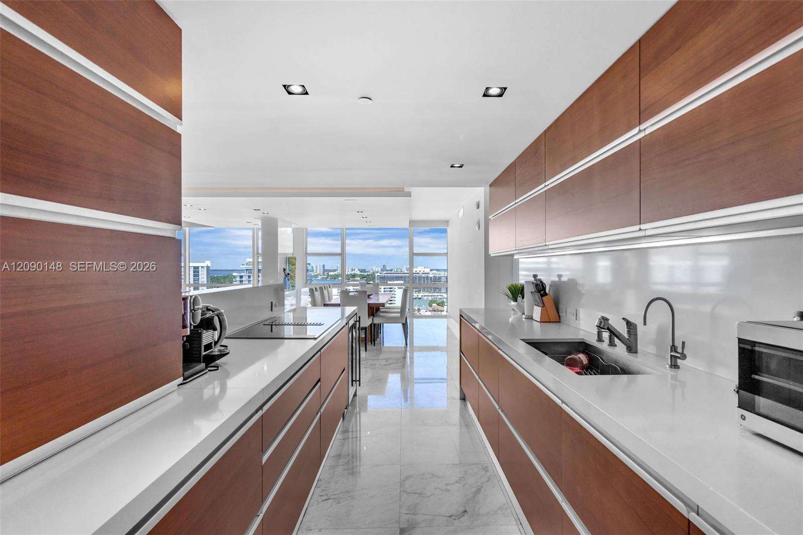 Central Carillon at 6801 Collins Ave, Miami Beach, FL 33141 - For Rent photo 11