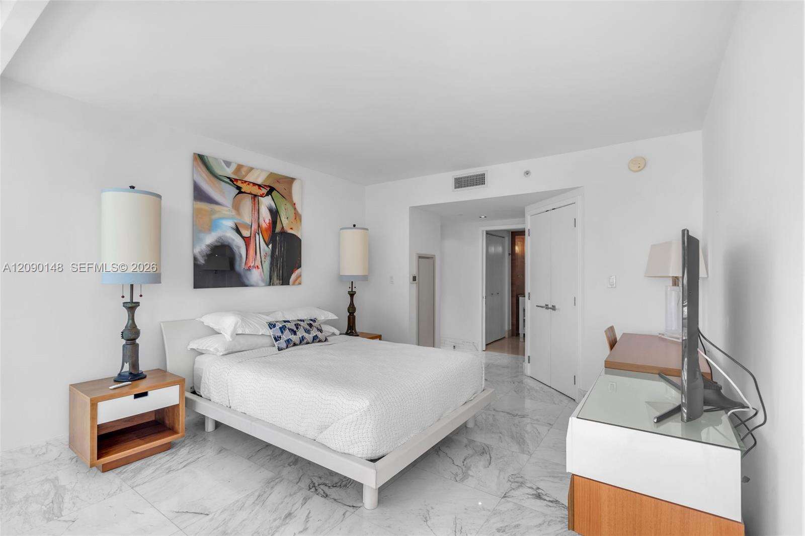 Central Carillon at 6801 Collins Ave, Miami Beach, FL 33141 - For Rent photo 17