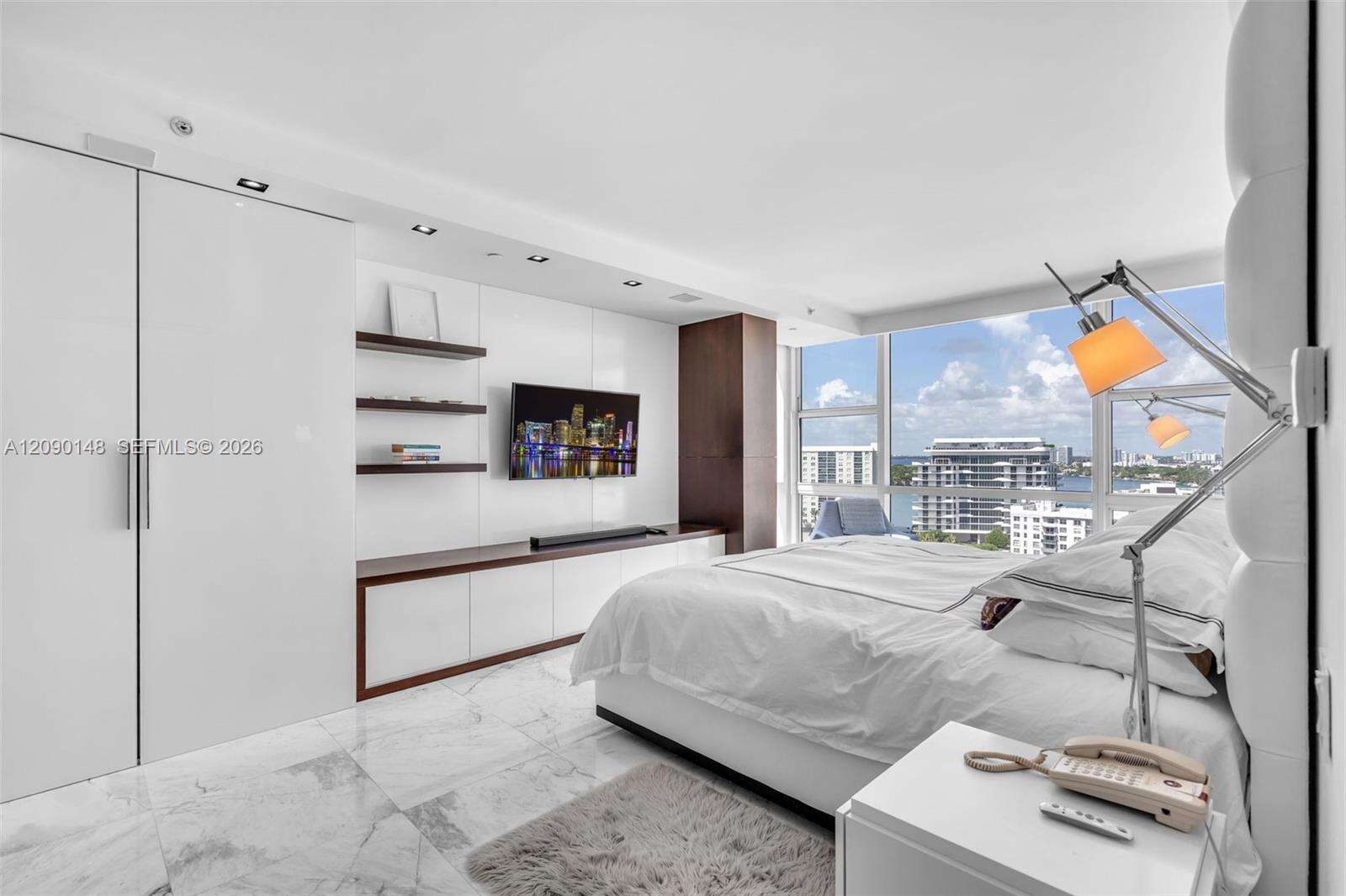 Central Carillon at 6801 Collins Ave, Miami Beach, FL 33141 - For Rent photo 24