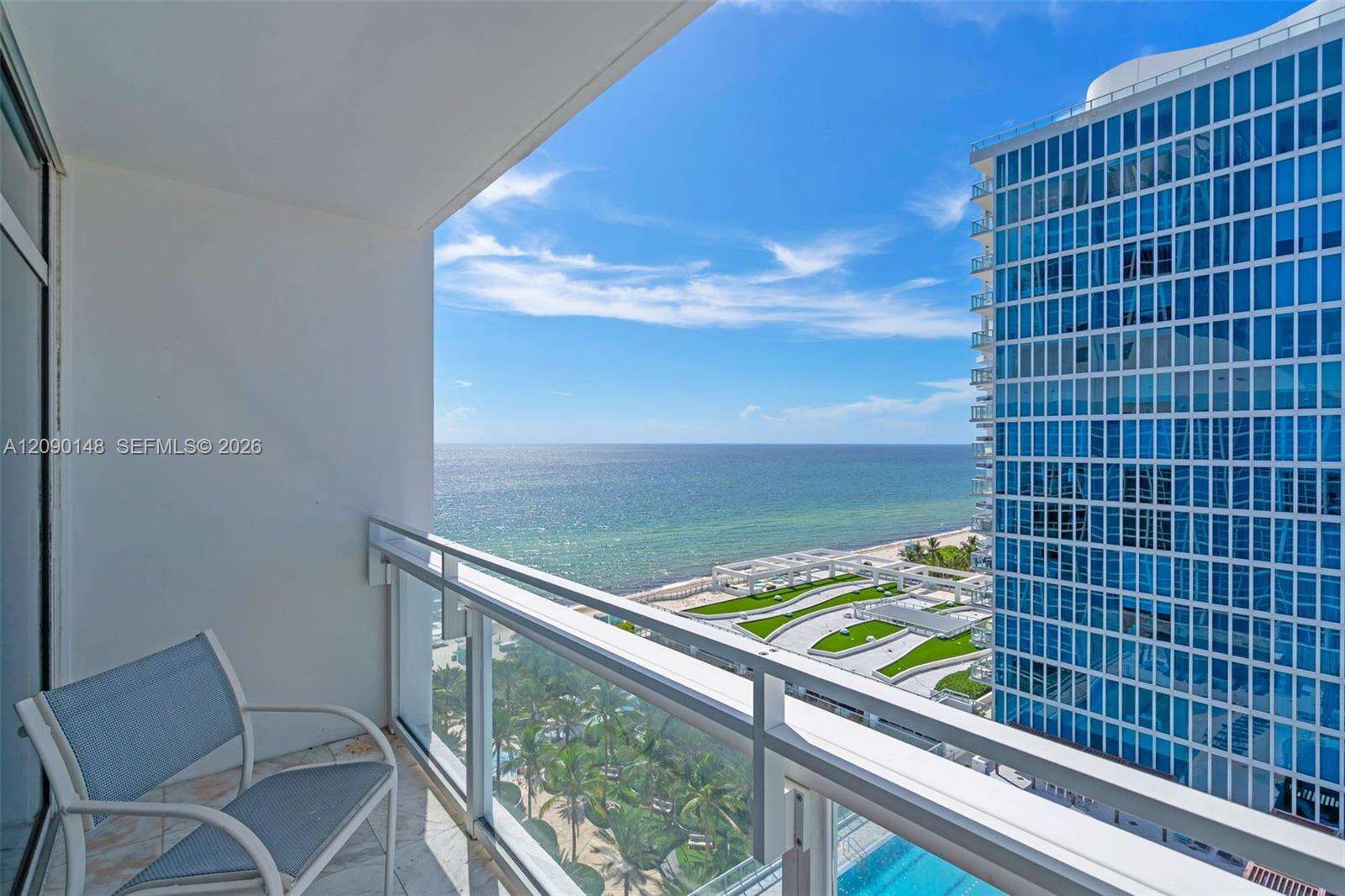 Central Carillon at 6801 Collins Ave, Miami Beach, FL 33141 - For Rent photo 31