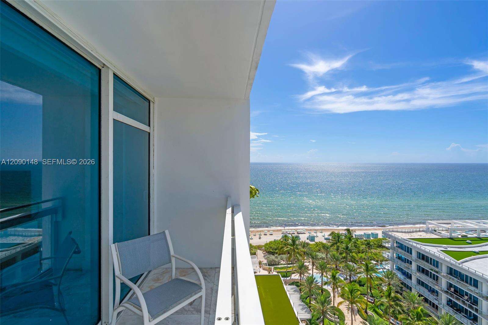 Central Carillon at 6801 Collins Ave, Miami Beach, FL 33141 - For Rent photo 32