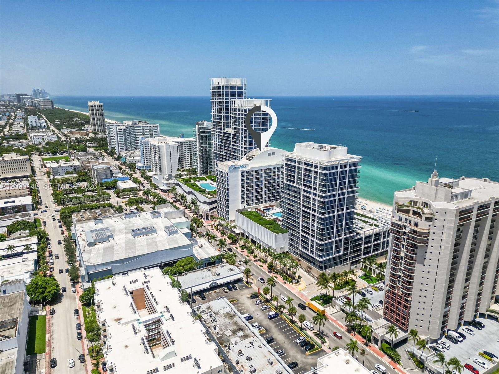 Central Carillon at 6801 Collins Ave, Miami Beach, FL 33141 - For Rent photo 35
