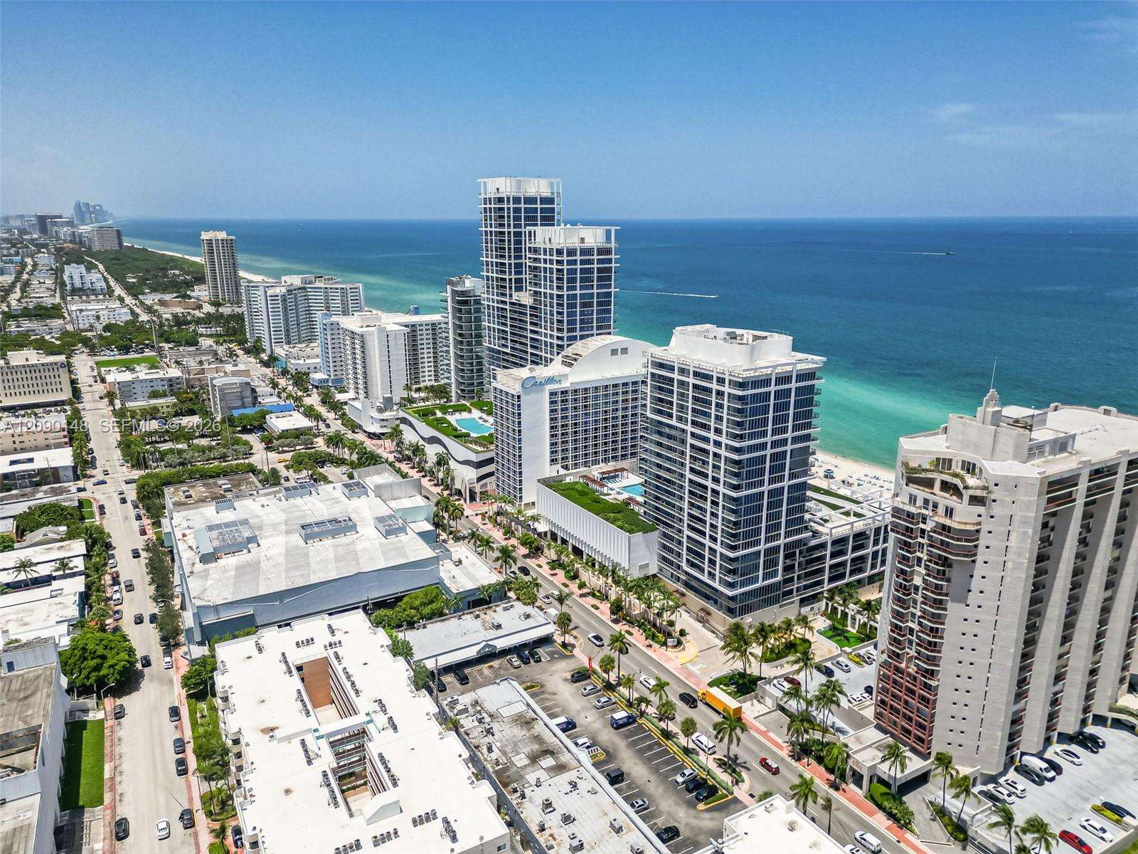 Central Carillon at 6801 Collins Ave, Miami Beach, FL 33141 - For Rent photo 36