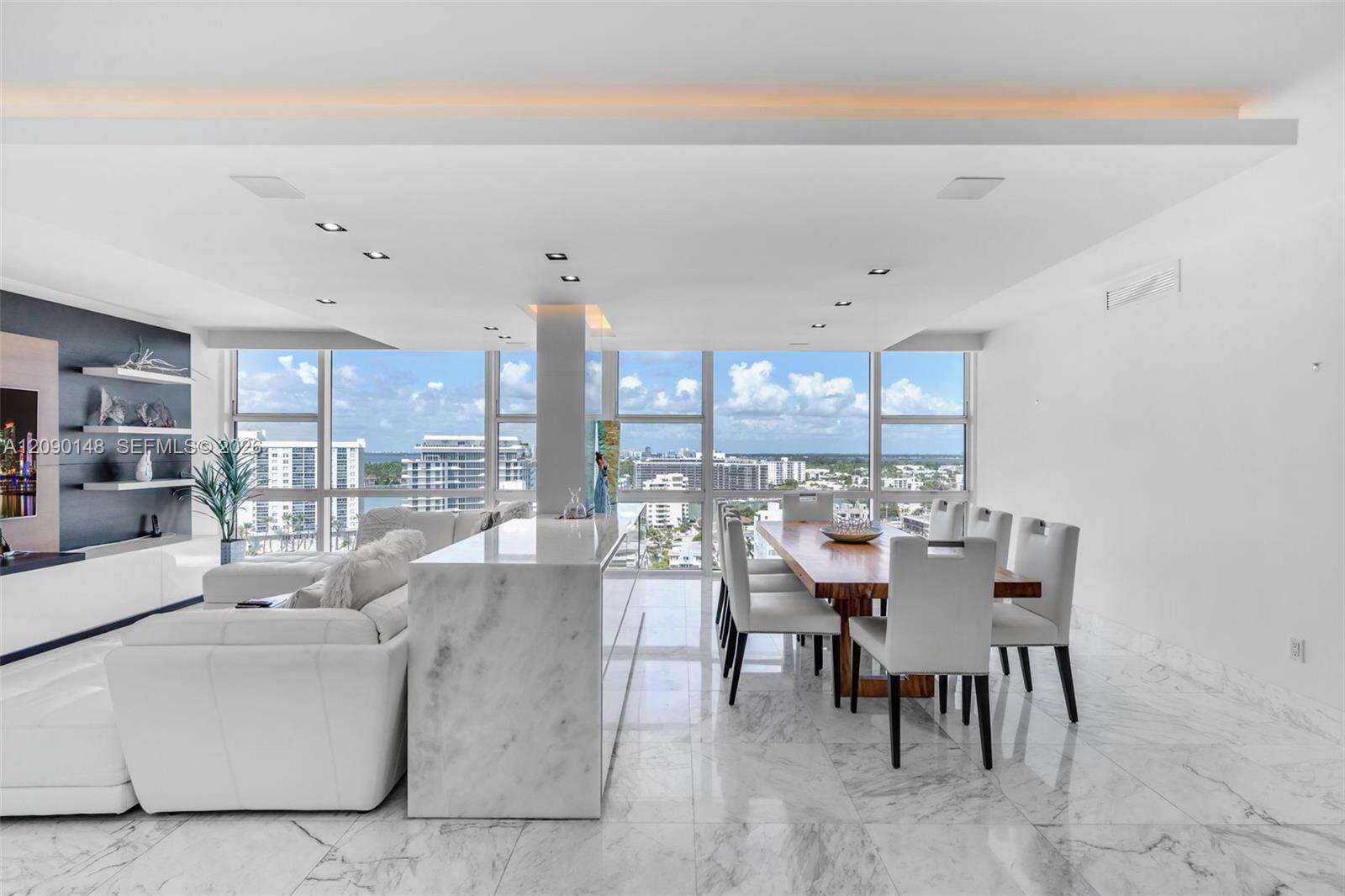 Central Carillon at 6801 Collins Ave, Miami Beach, FL 33141 - For Rent photo 5