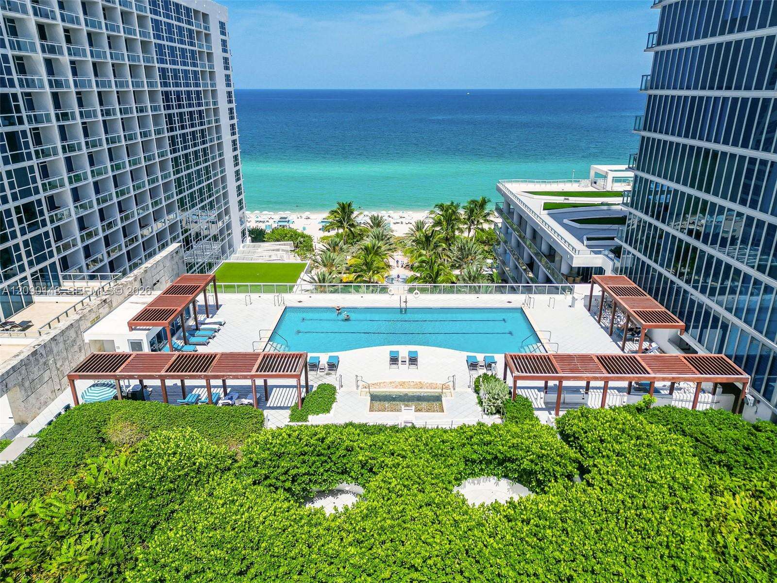Central Carillon at 6801 Collins Ave, Miami Beach, FL 33141 - For Rent photo 41