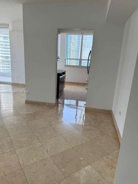 Courts Brickell Key at 801 Brickell Key Blvd, Miami, FL 33131 - For Rent photo 14