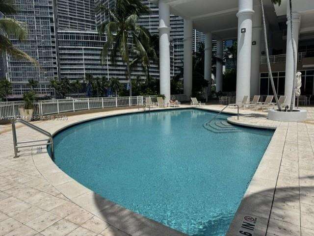 Courts Brickell Key at 801 Brickell Key Blvd, Miami, FL 33131 - For Rent photo 27