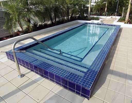 Axis On Brickell at 1111 1 Ave, Miami, FL 33130 - For Rent photo 3