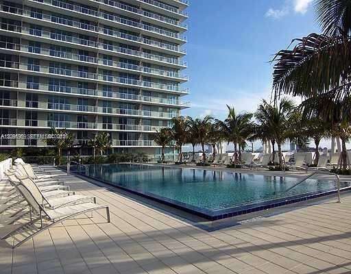 Axis On Brickell at 1111 1 Ave, Miami, FL 33130 - For Rent photo 4
