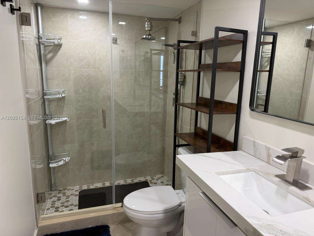 Oceanside Plaza at 5555 Collins Ave, Miami Beach, FL 33140 - For Rent photo 7