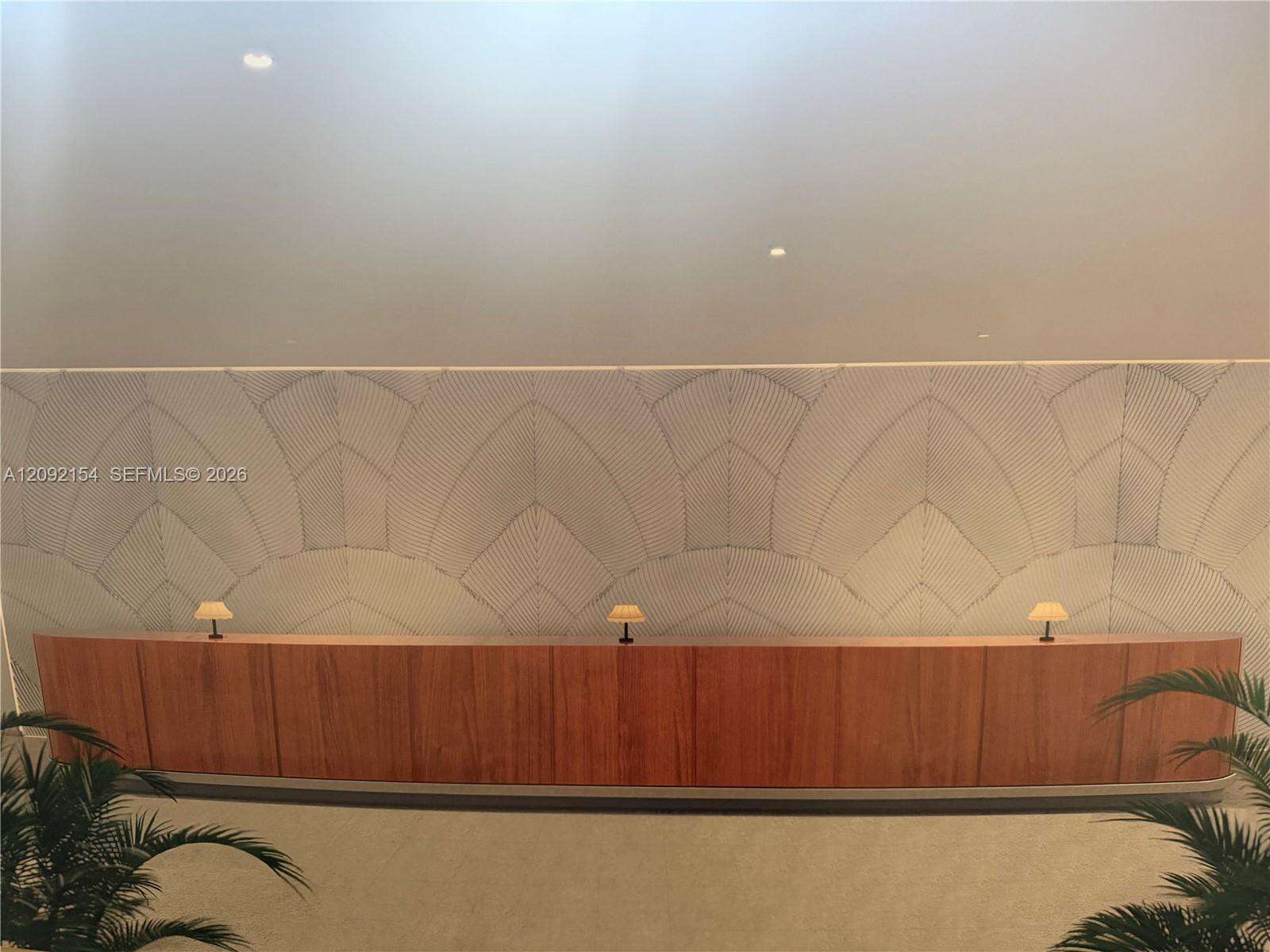 Oceanside Plaza at 5555 Collins Ave, Miami Beach, FL 33140 - For Rent photo 66
