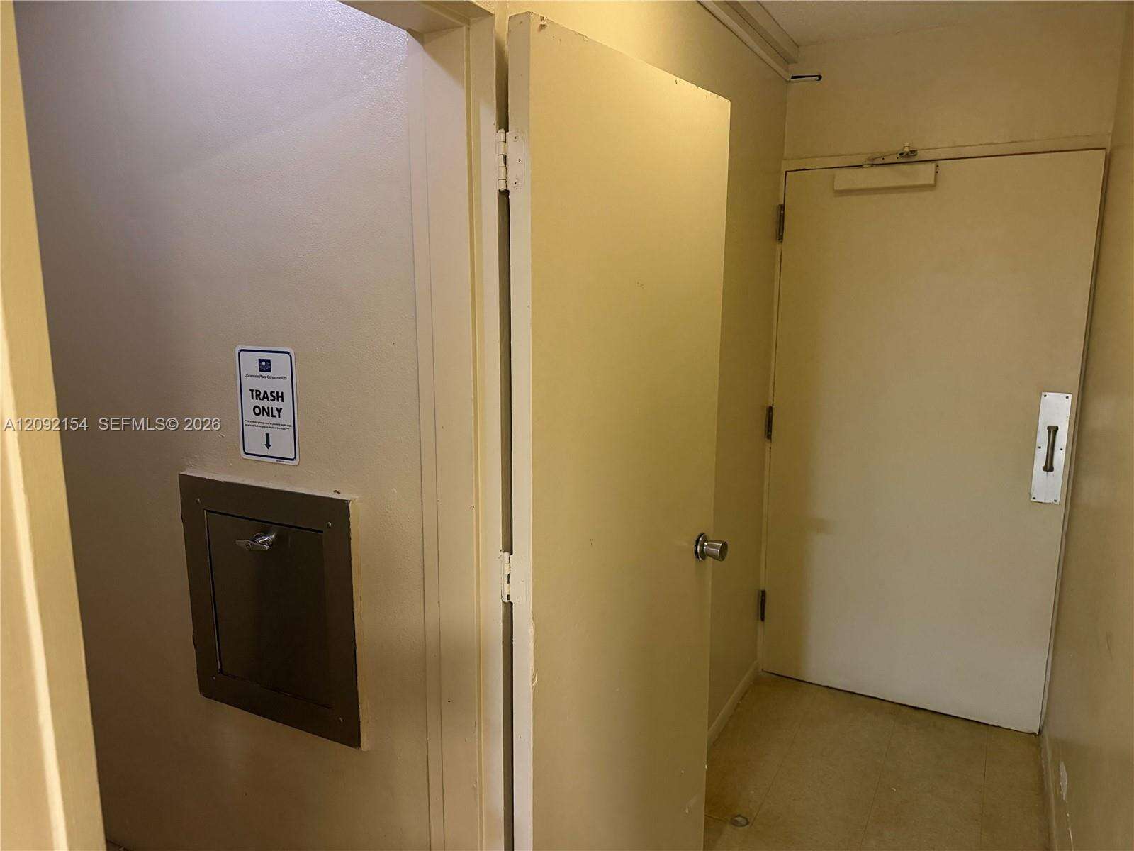 Oceanside Plaza at 5555 Collins Ave, Miami Beach, FL 33140 - For Rent photo 74